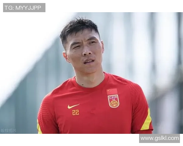 哪个足球明星的气质与吴镇宇相似引发球迷热议